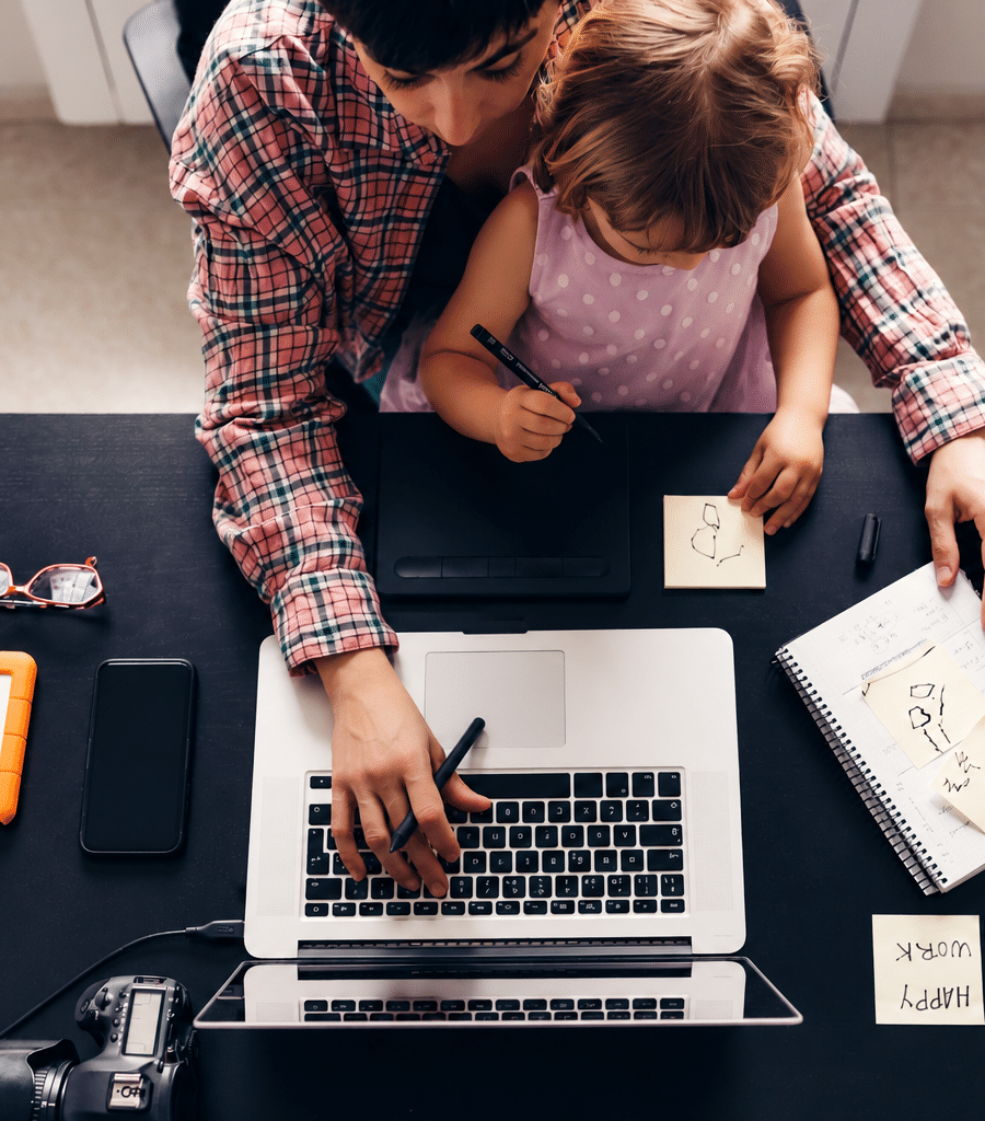 Collaboration familiale au bureau